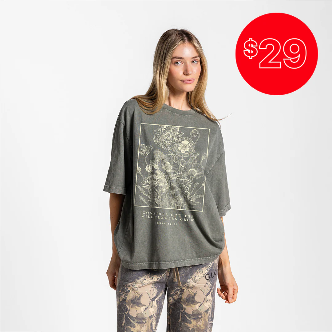 Consider The Wildflowers Tee Boxy Tee Mineral Wash - Thyme - 29