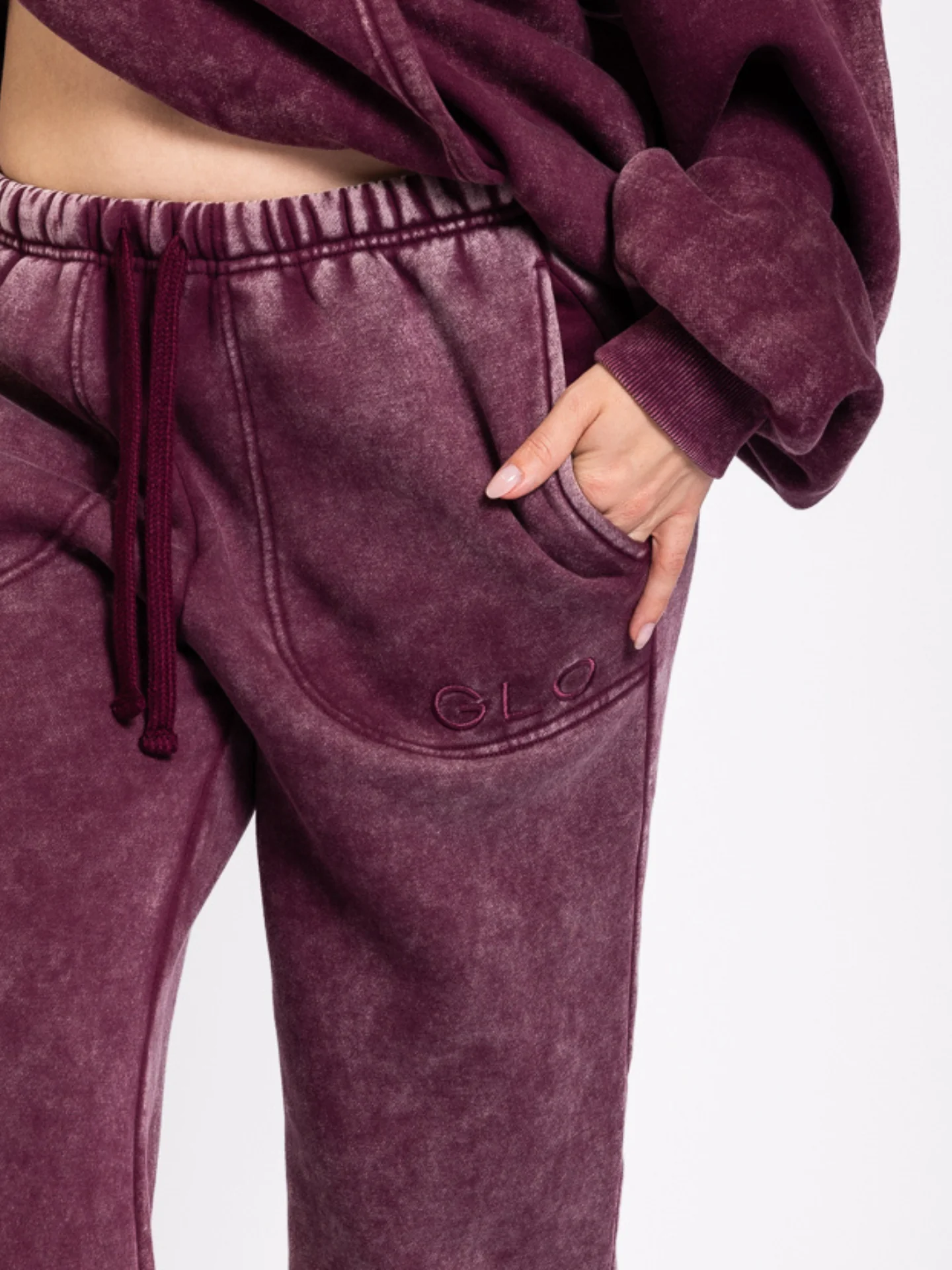 Kingdom Essential Snow Wash Jogger - Image 35