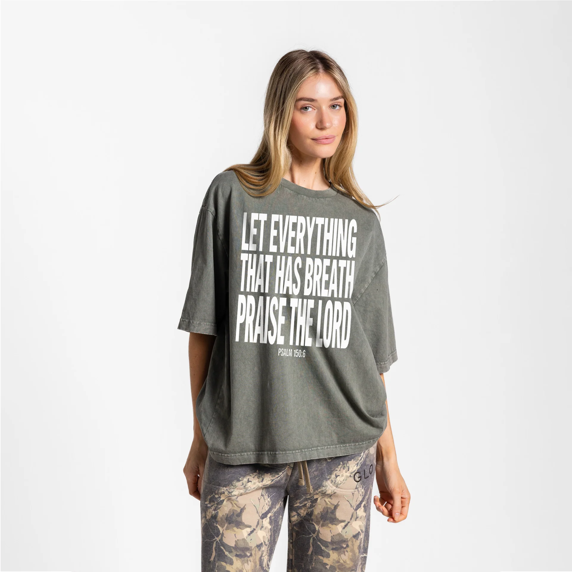 Praise The Lord Boxy Tee Mineral Wash - Thyme