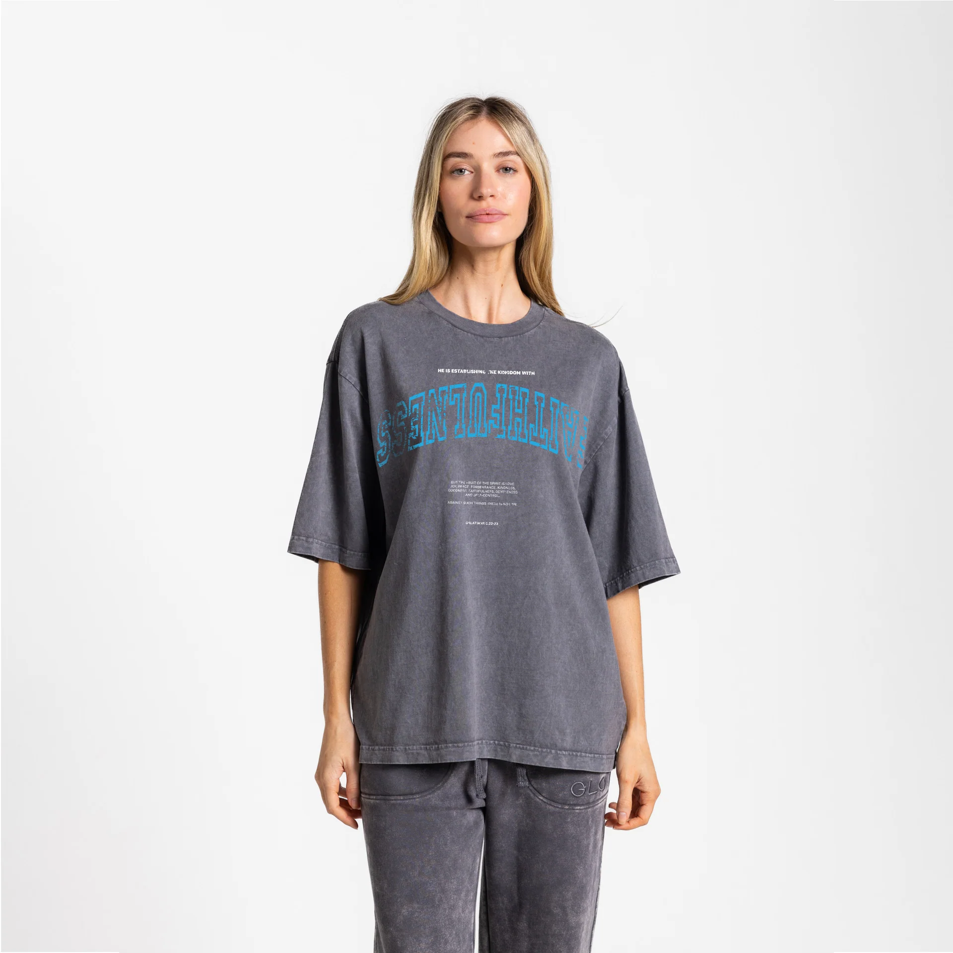 Upside Down Faithfulness Boxy Tee Mineral Wash - Dark Shadow