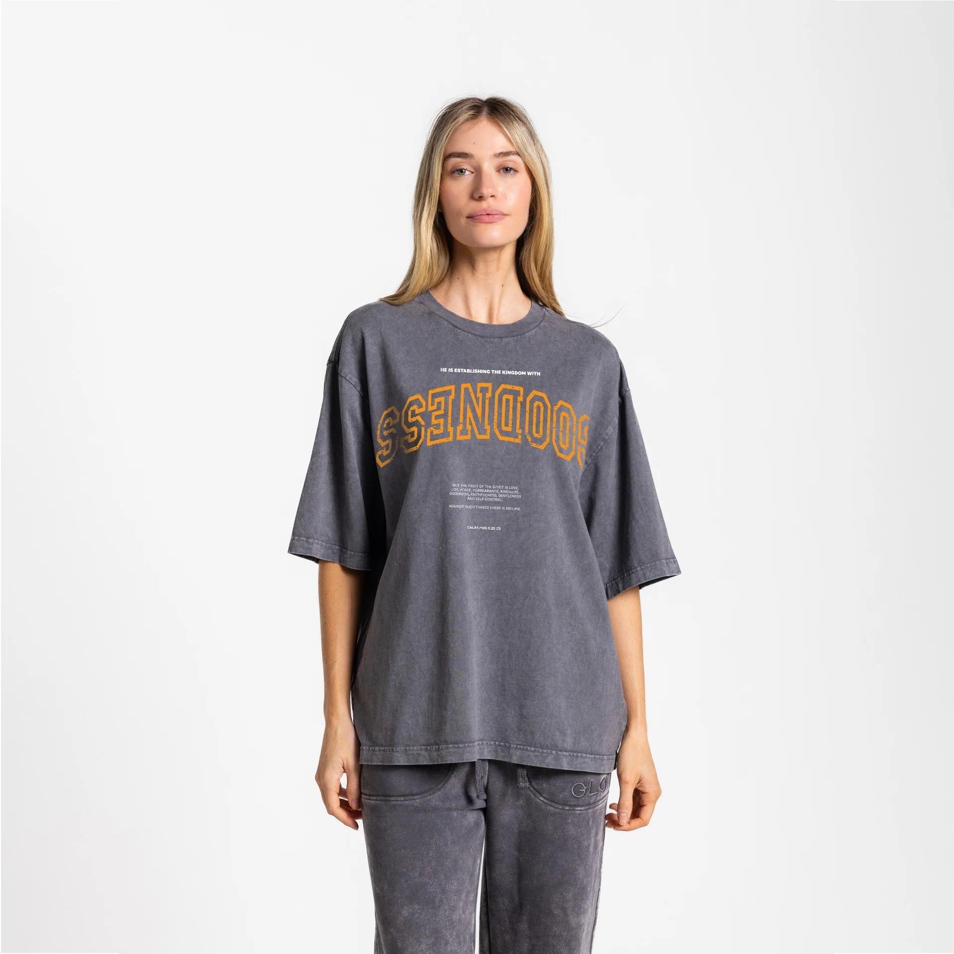 Upside Down Goodness Boxy Tee Mineral Wash - Dark Shadow