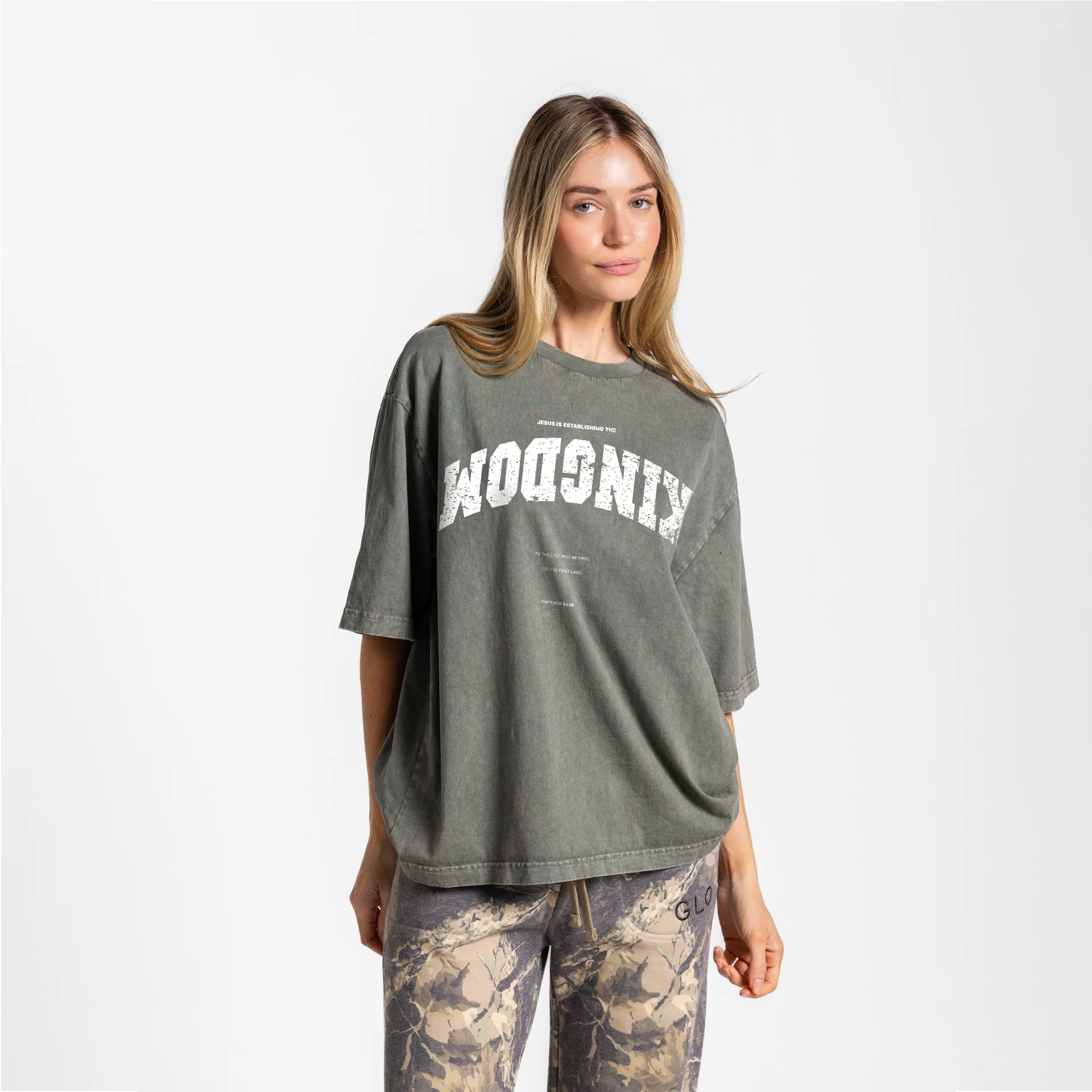 Upside Down Kingdom Boxy Tee Mineral Wash - Thyme