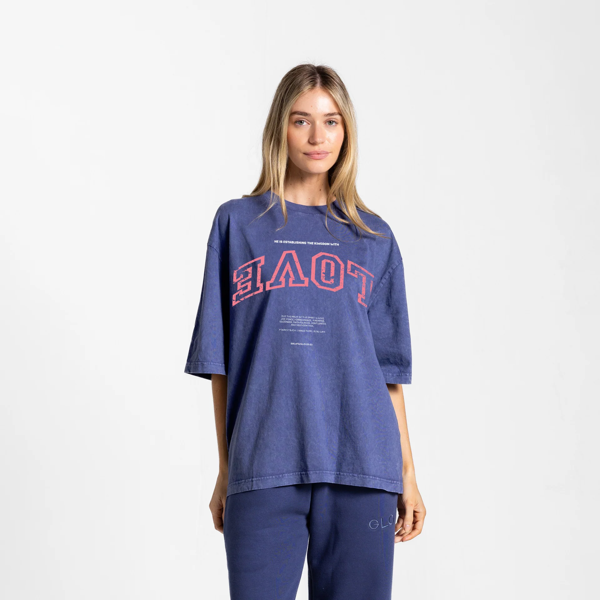 Upside Down Love Boxy Tee Mineral Wash - Oceana